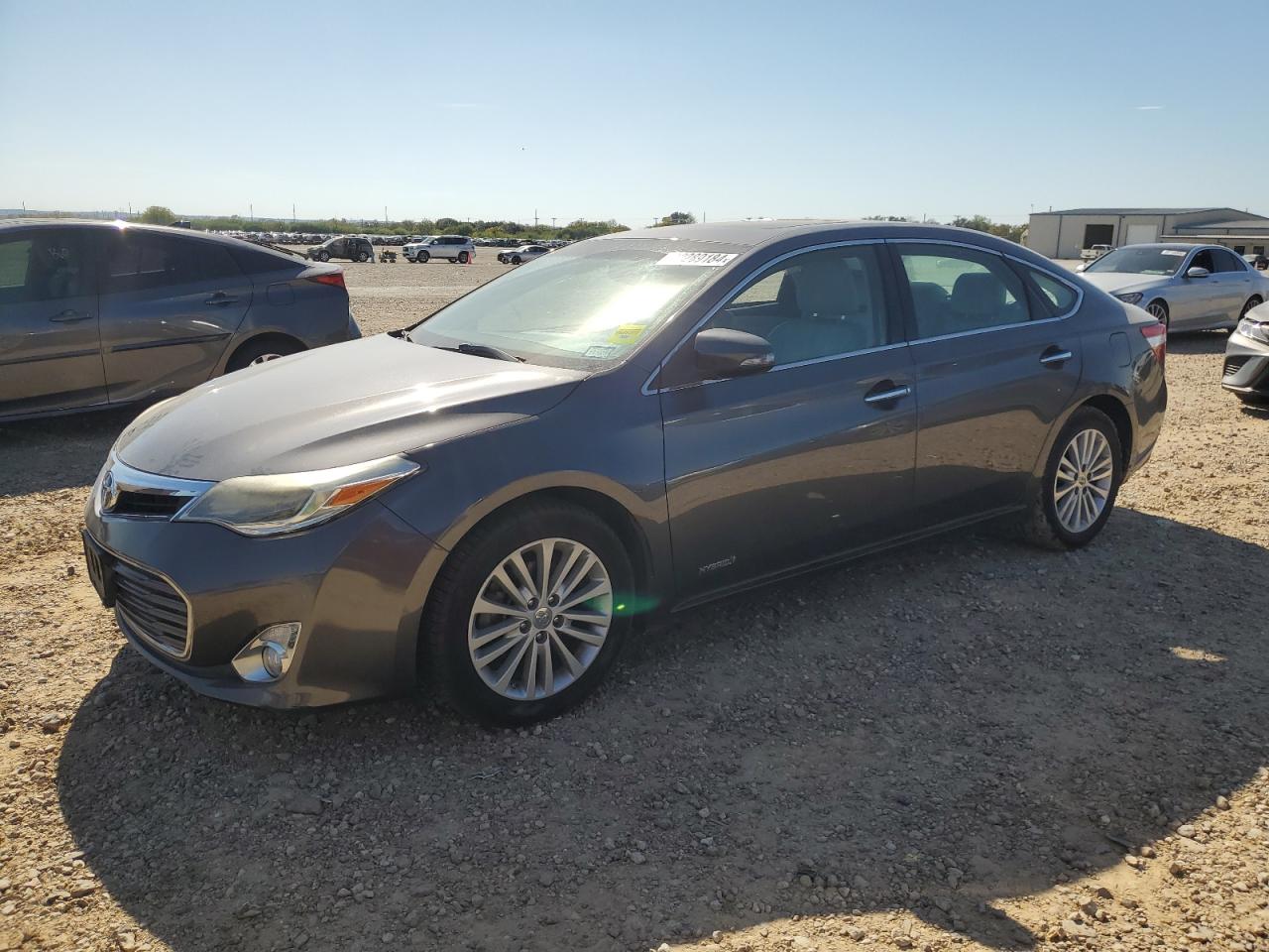 2014 Toyota Avalon - Image 1