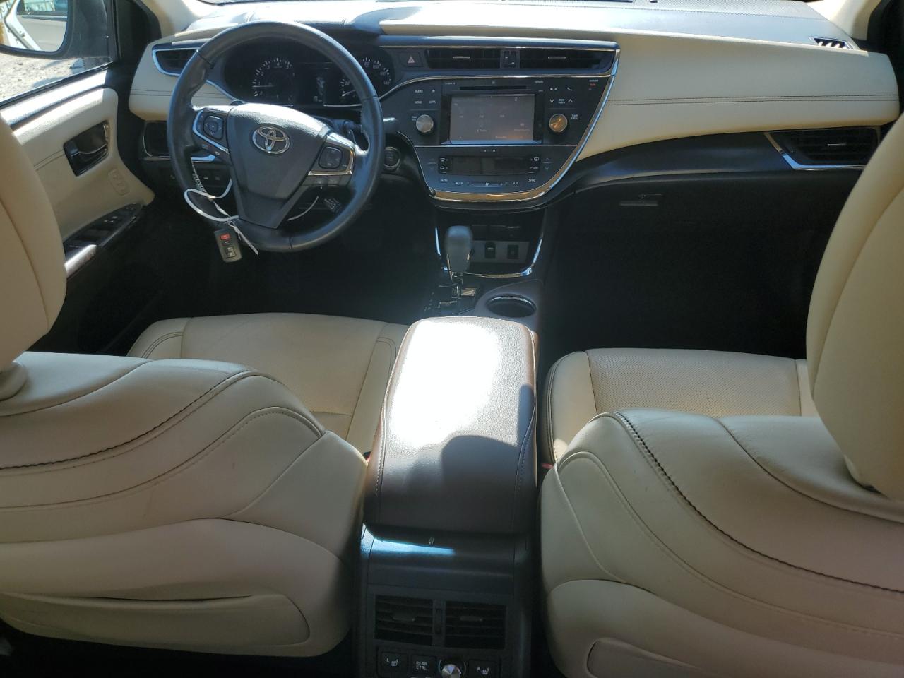 2018 Toyota Avalon - Image 8