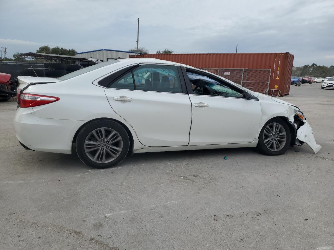 2017 Toyota Camry Le VIN: 4T1BF1FKXHU412349 Lot: 81546644