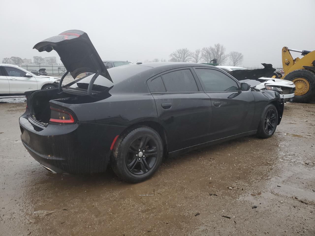 VIN 2C3CDXBG6GH347749 2016 DODGE CHARGER no.3