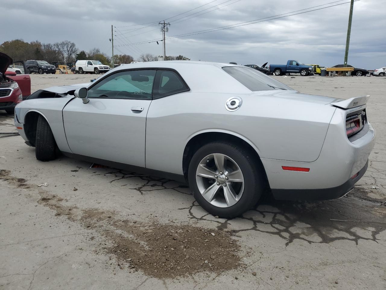 2019 Dodge Challenger - Image 2