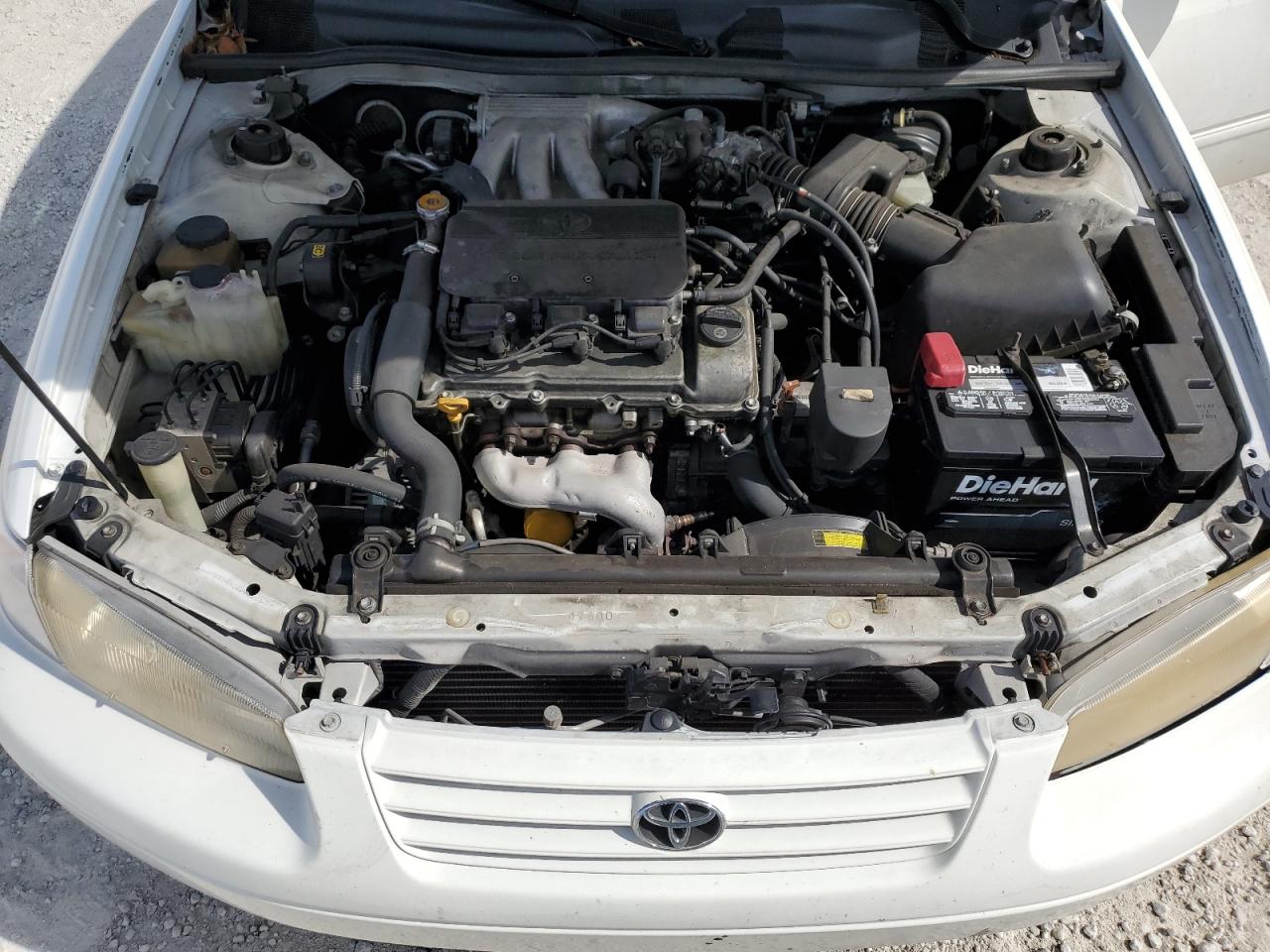 1998 Toyota Camry - Image 11