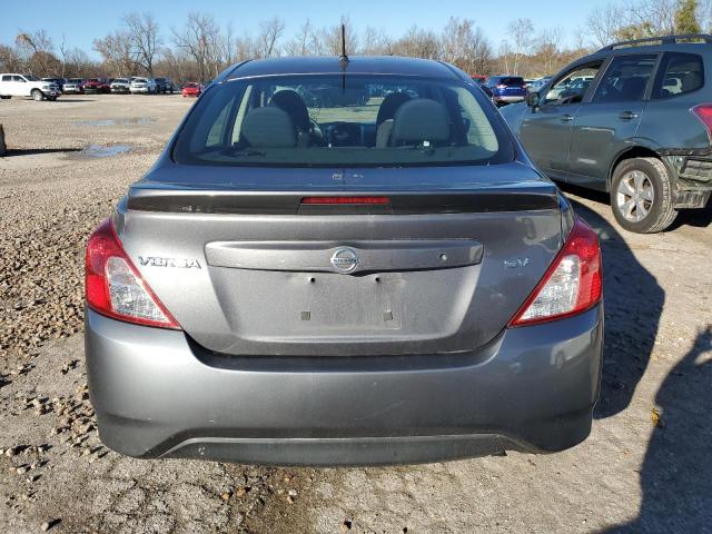  NISSAN VERSA 2017 Серый