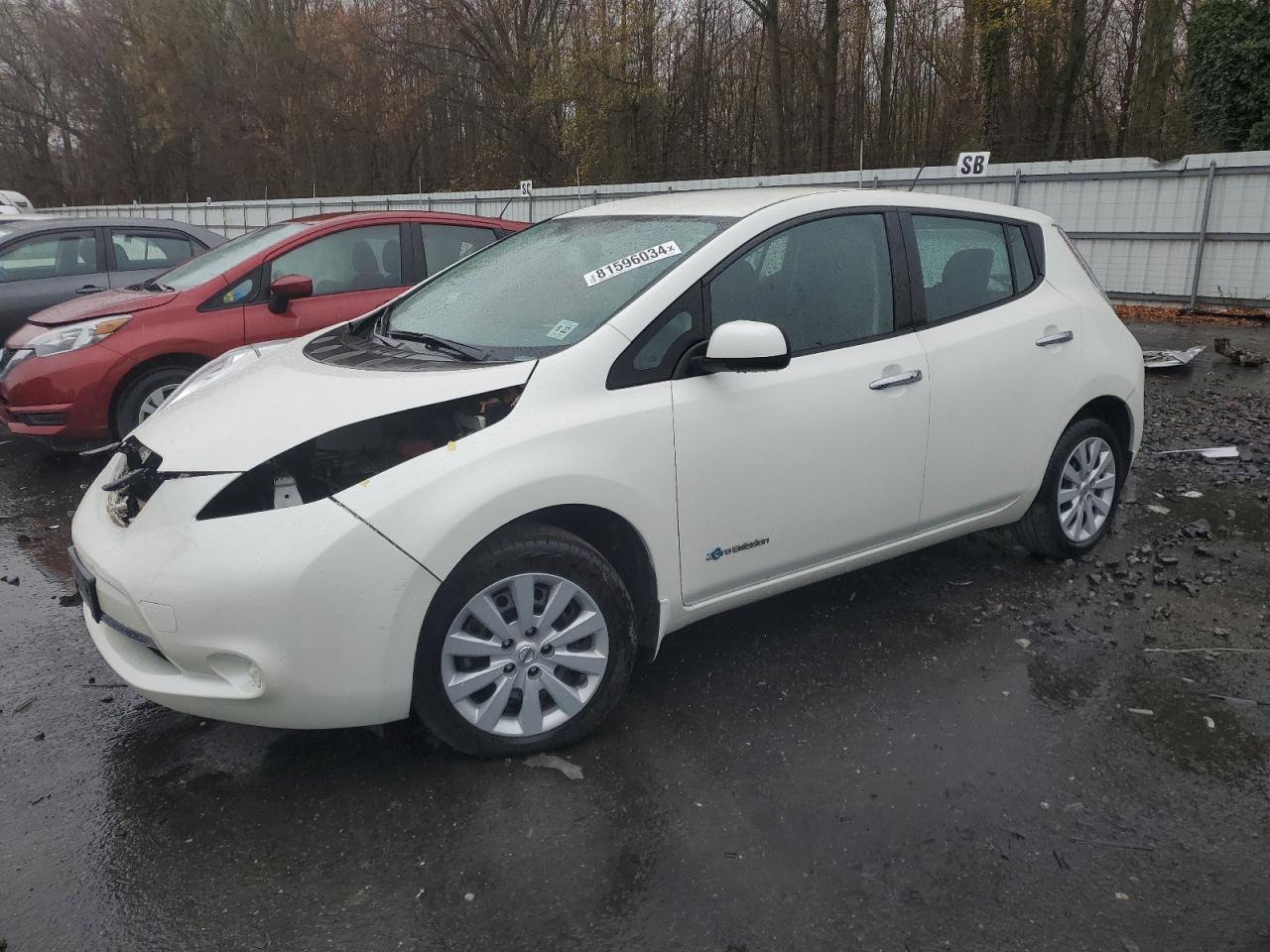 2017 Nissan Leaf - Image 1