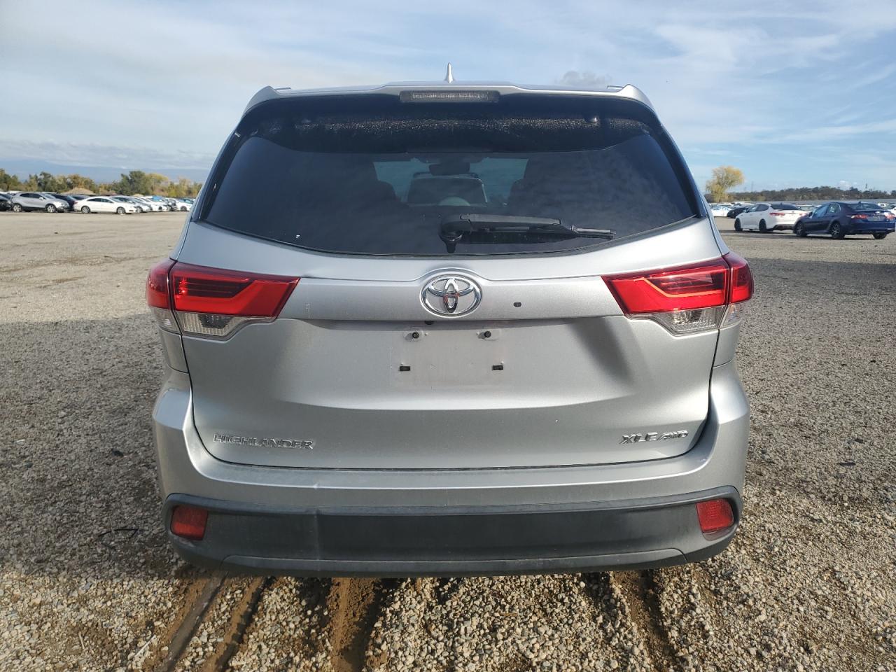 2019 Toyota Highlander Se VIN: 5TDJZRFH2KS601597 Lot: 78878814