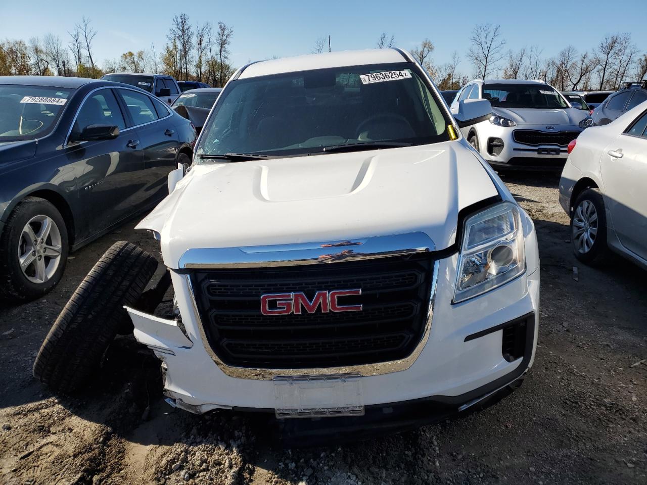 2017 GMC Terrain - Image 5