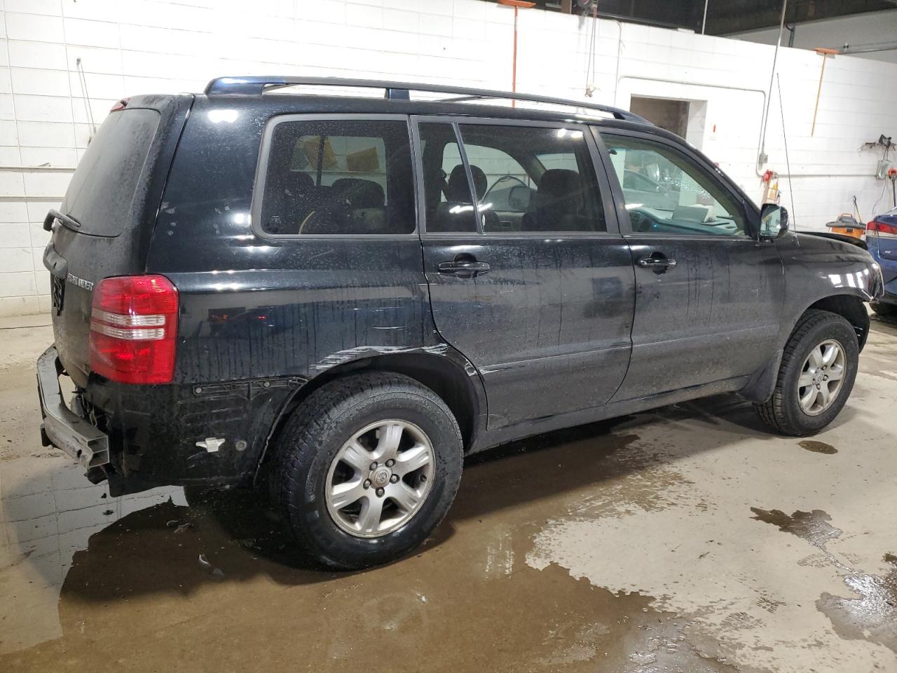 2002 Toyota Highlander - Image 3