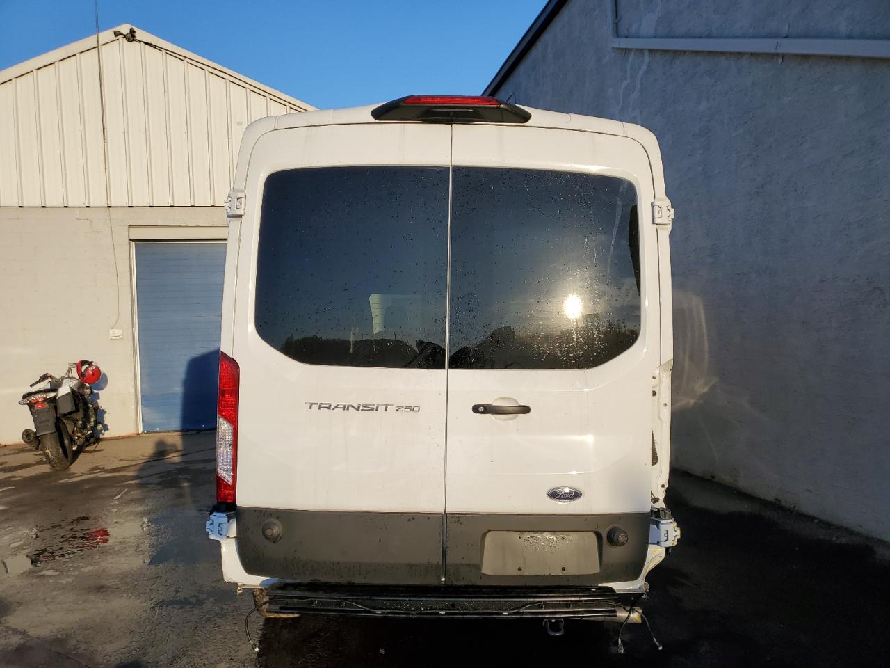 2024 Ford Transit T-250 VIN: 1FTBR1C82RKA30933 Lot: 79845034