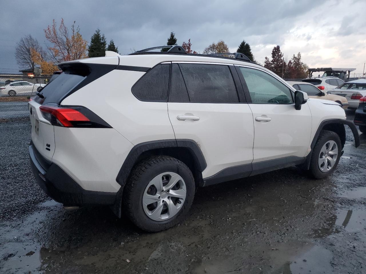 2021 Toyota RAV 4 - Image 3