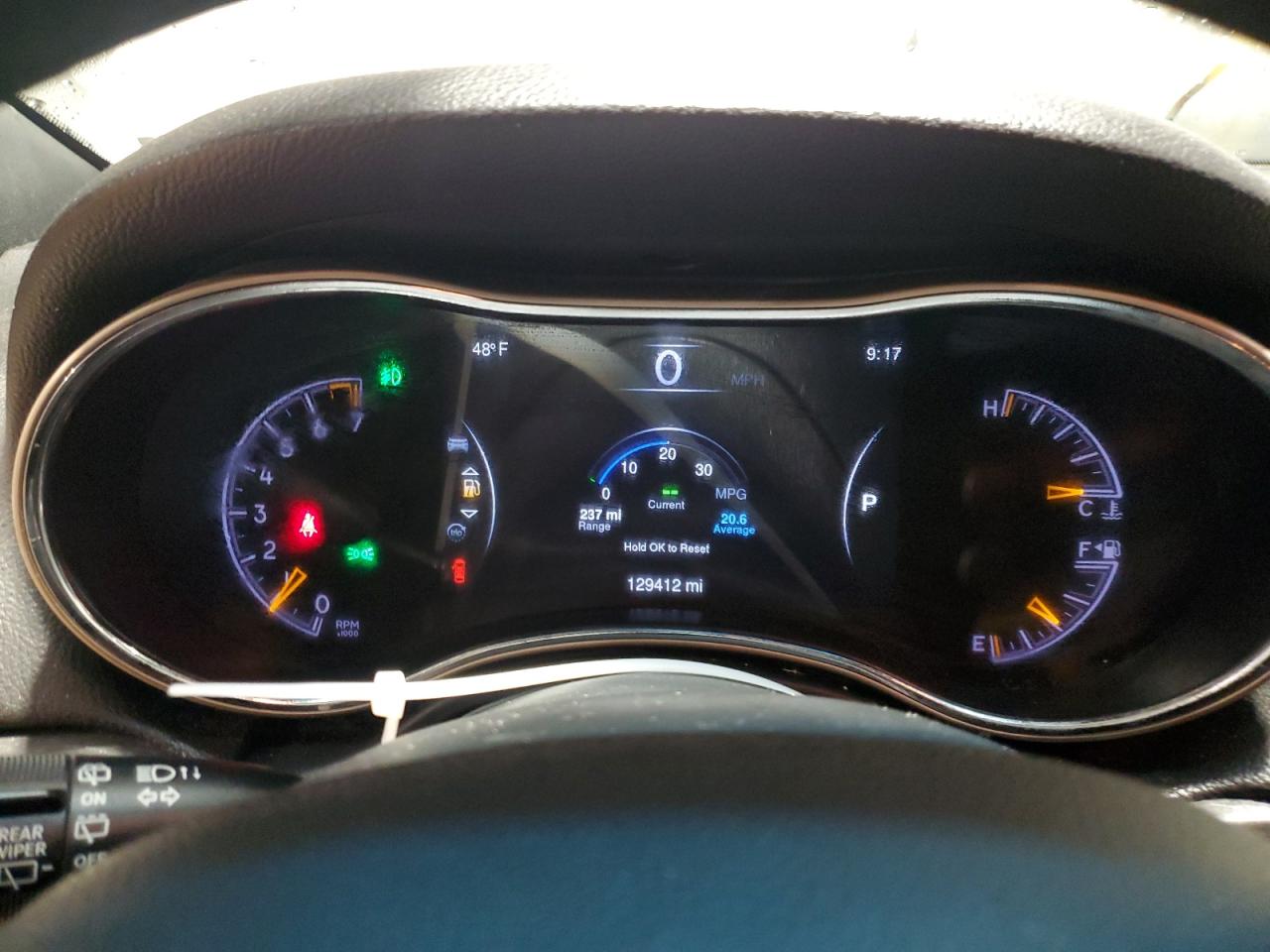 2014 Jeep Grand Cherokee - Image 9