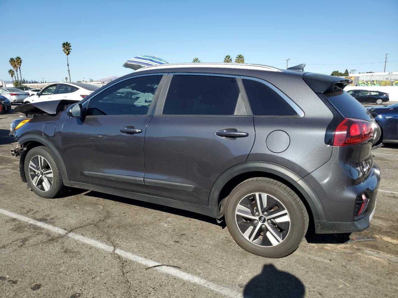 2020 Kia Niro - Image 2