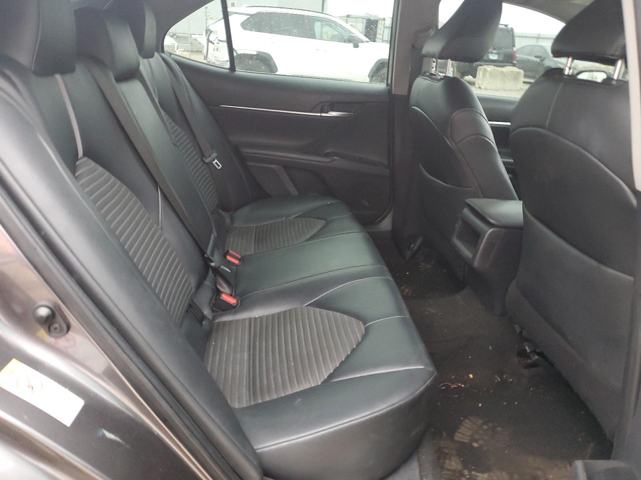 2019 Toyota Camry - Image 10