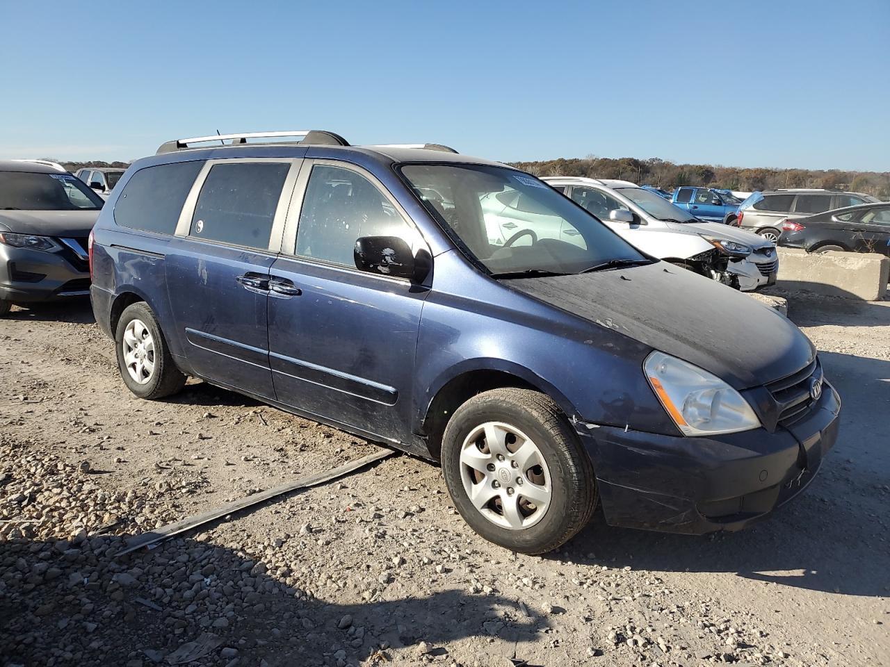 2009 Kia Sedona - Image 4