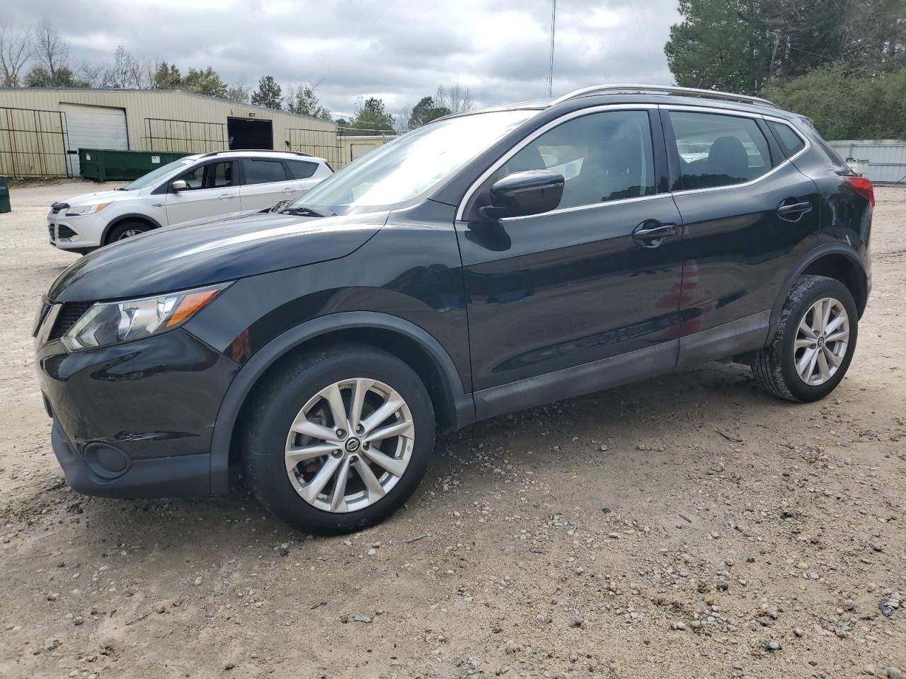 2019 Nissan Rogue - Image 1