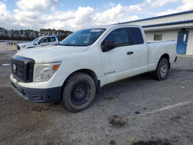  NISSAN TITAN 2018 Biały