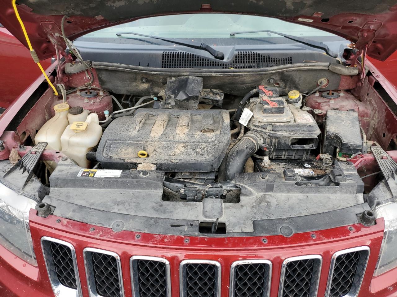 2016 Jeep Compass - Image 13