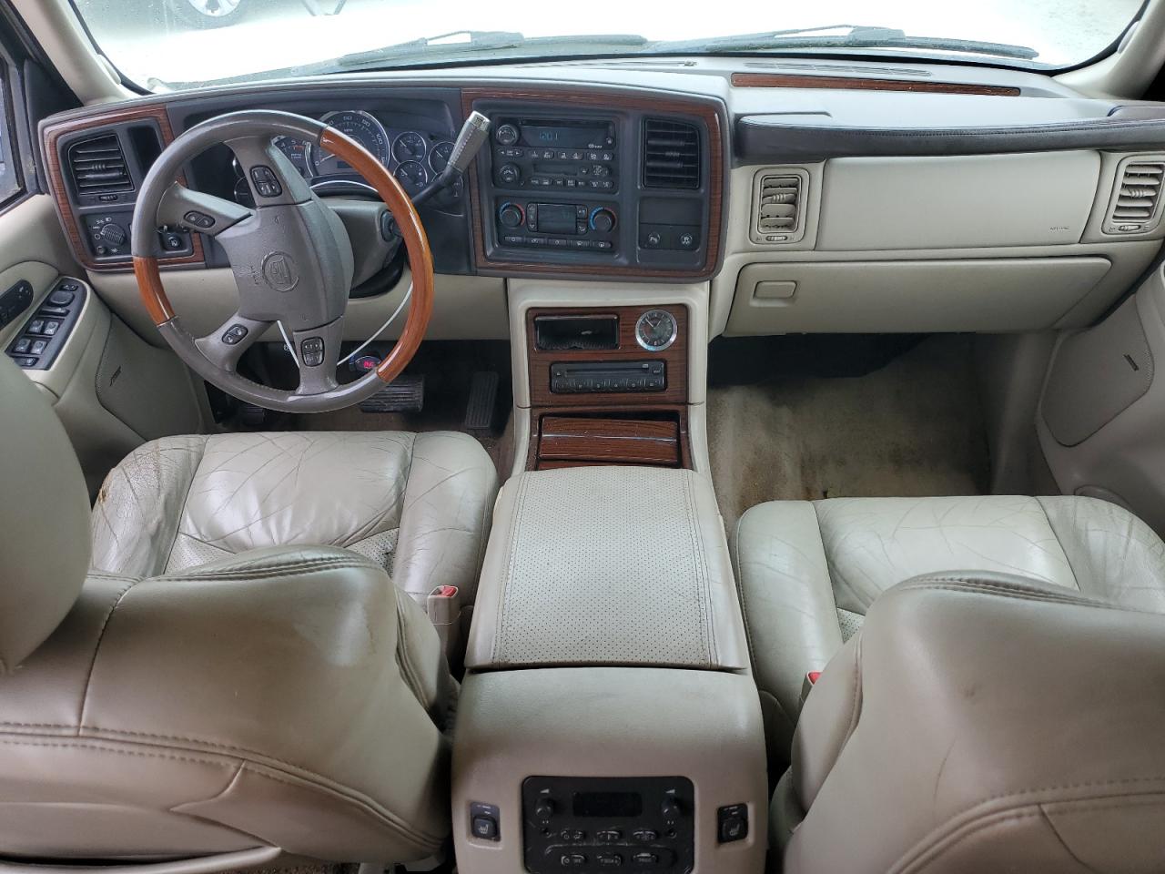 2003 Cadillac Escalade Luxury VIN: 1GYEK63N23R206814 Lot: 79010954