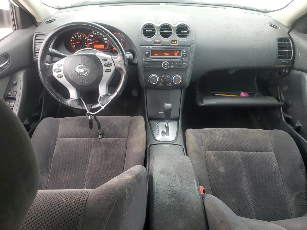 2009 Nissan Altima - Image 8