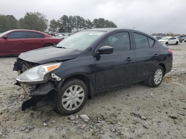  NISSAN VERSA 2017 Чорний