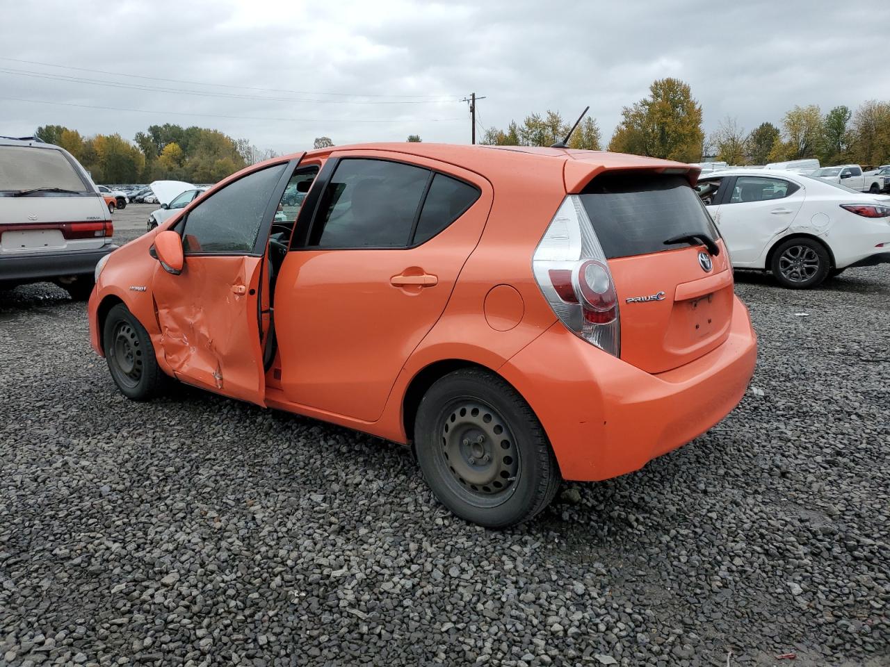 2013 Toyota Prius C VIN: JTDKDTB32D1039257 Lot: 79447294