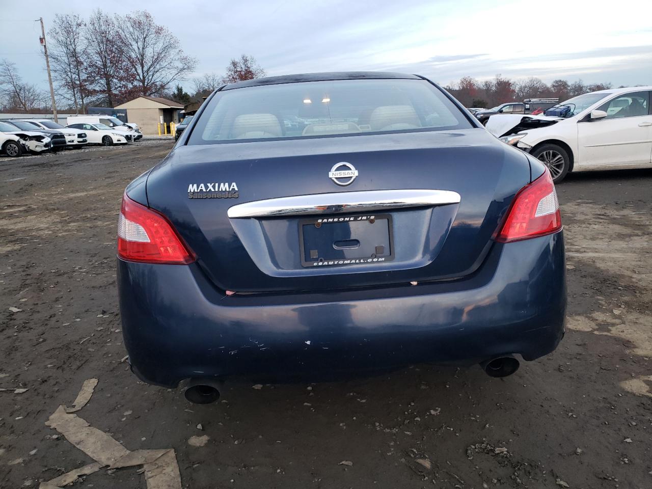 2010 Nissan Maxima - Image 6
