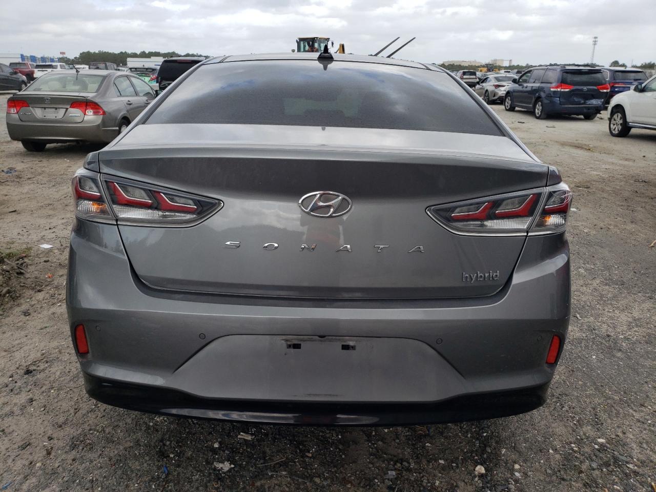 2018 Hyundai Sonata Hybrid VIN: KMHE34L31JA078739 Lot: 80215894