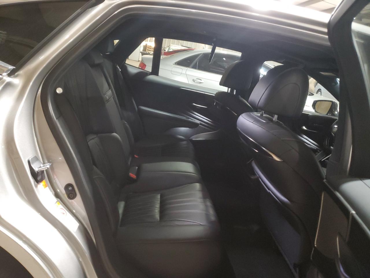 2018 Lexus LS - Image 10