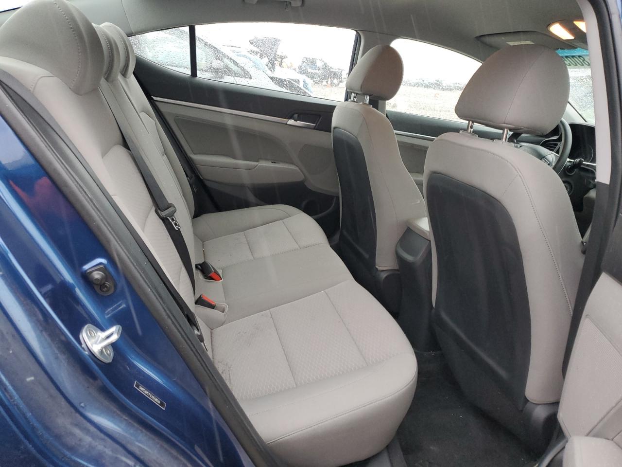 2020 Hyundai Elantra - Image 10