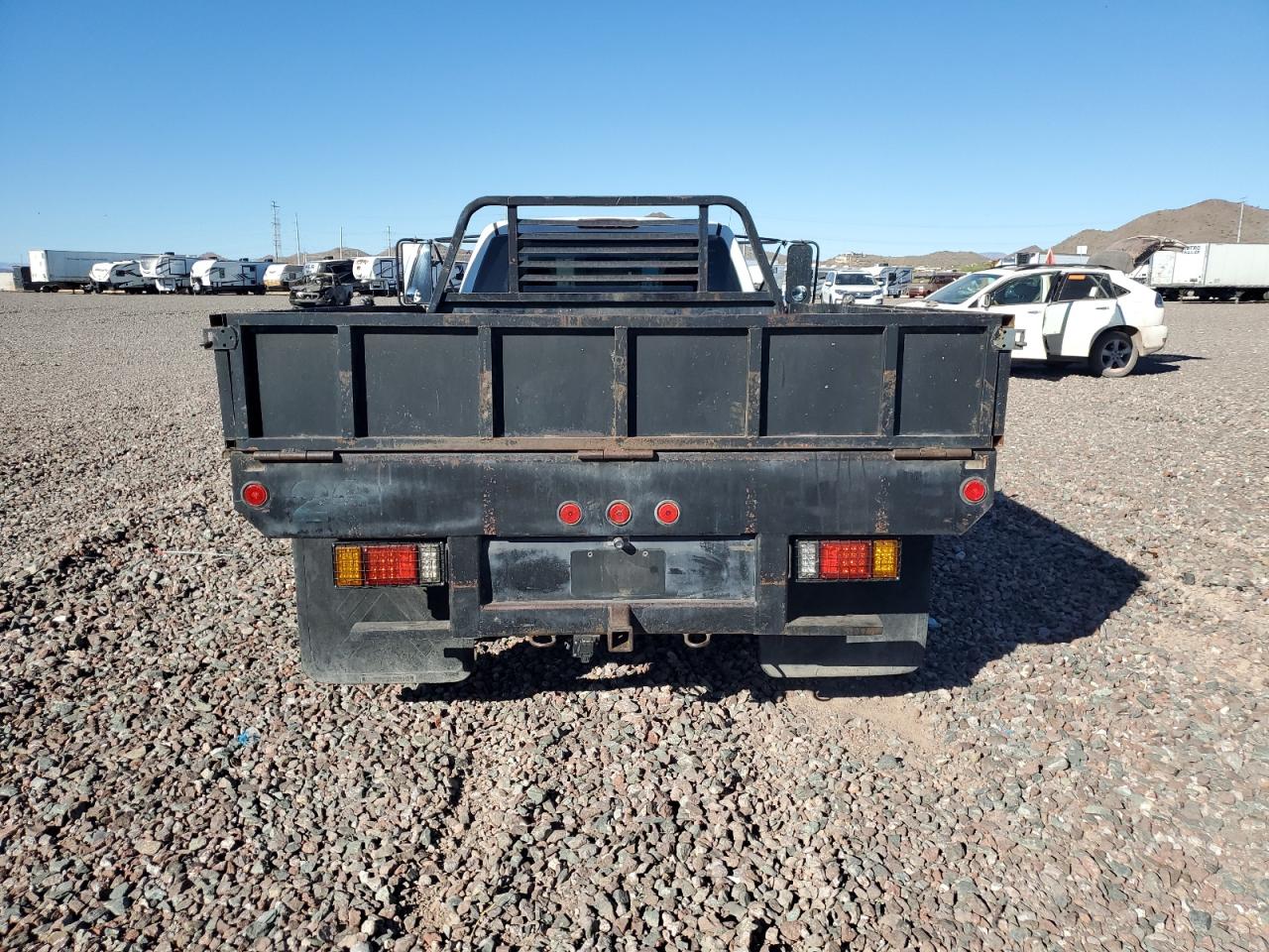 2003 Chevrolet Silverado - Image 6