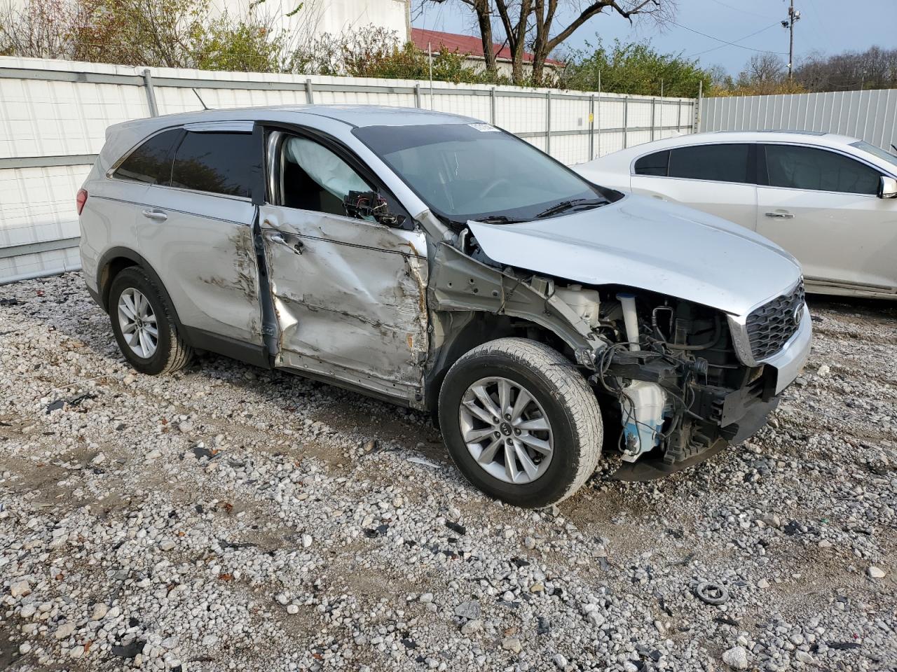 2019 Kia Sorento - Image 4