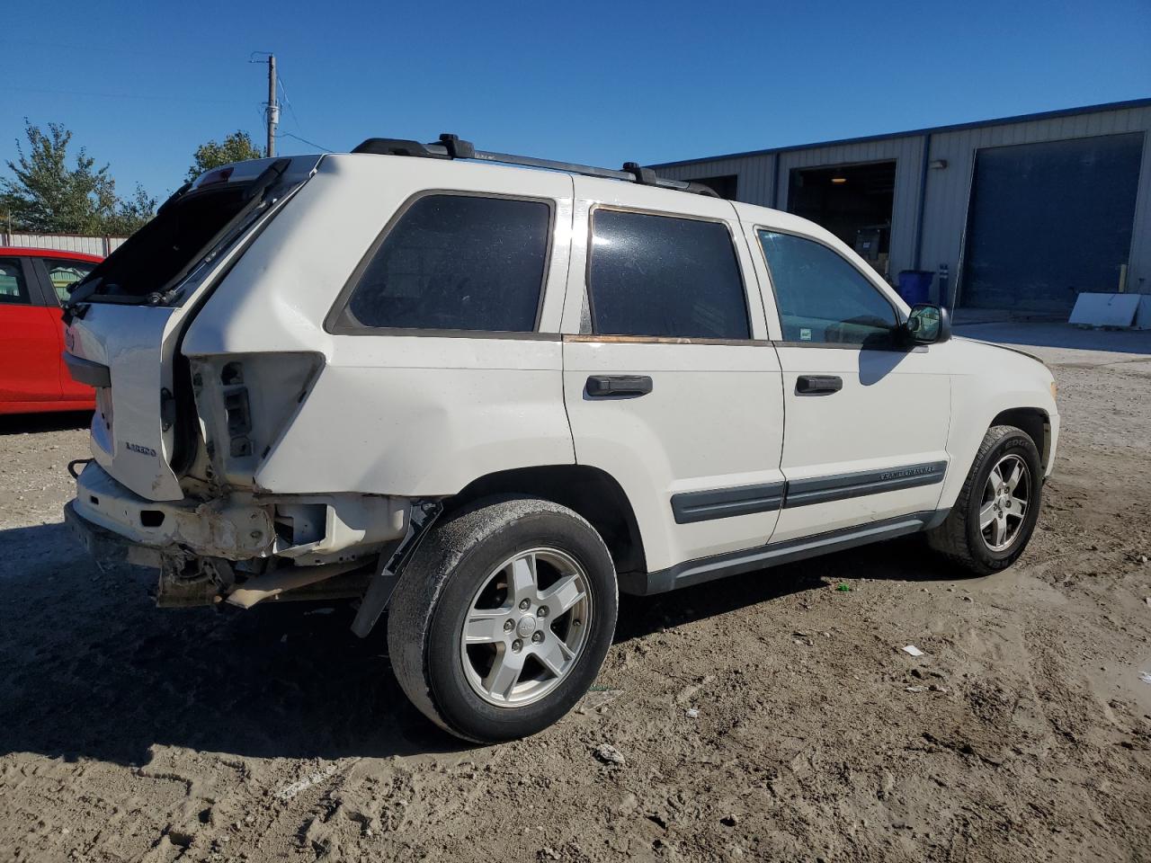2005 Jeep Grand Cherokee - Image 3
