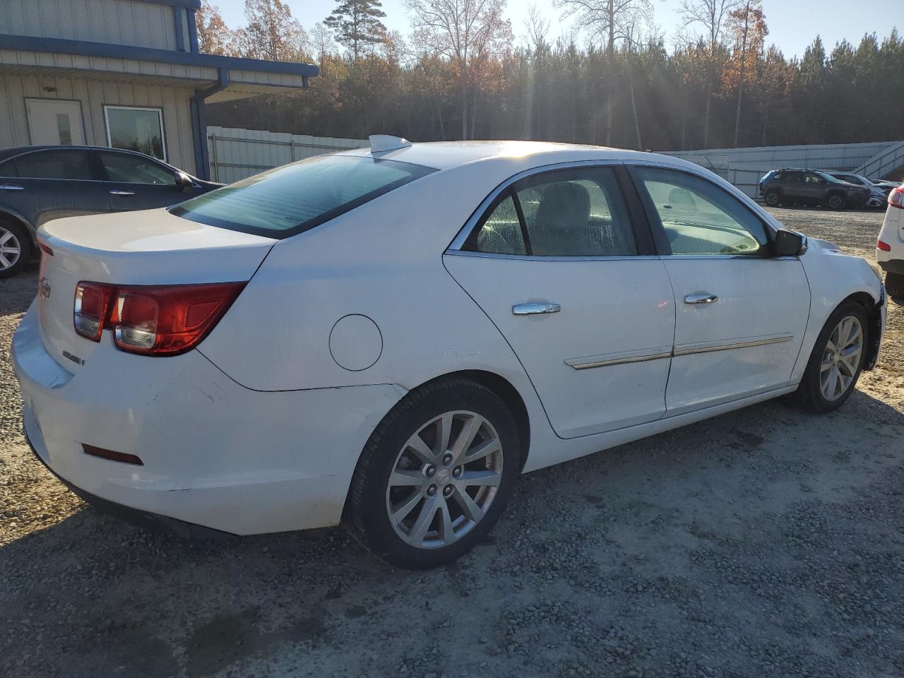 2015 Chevrolet Malibu - Image 3