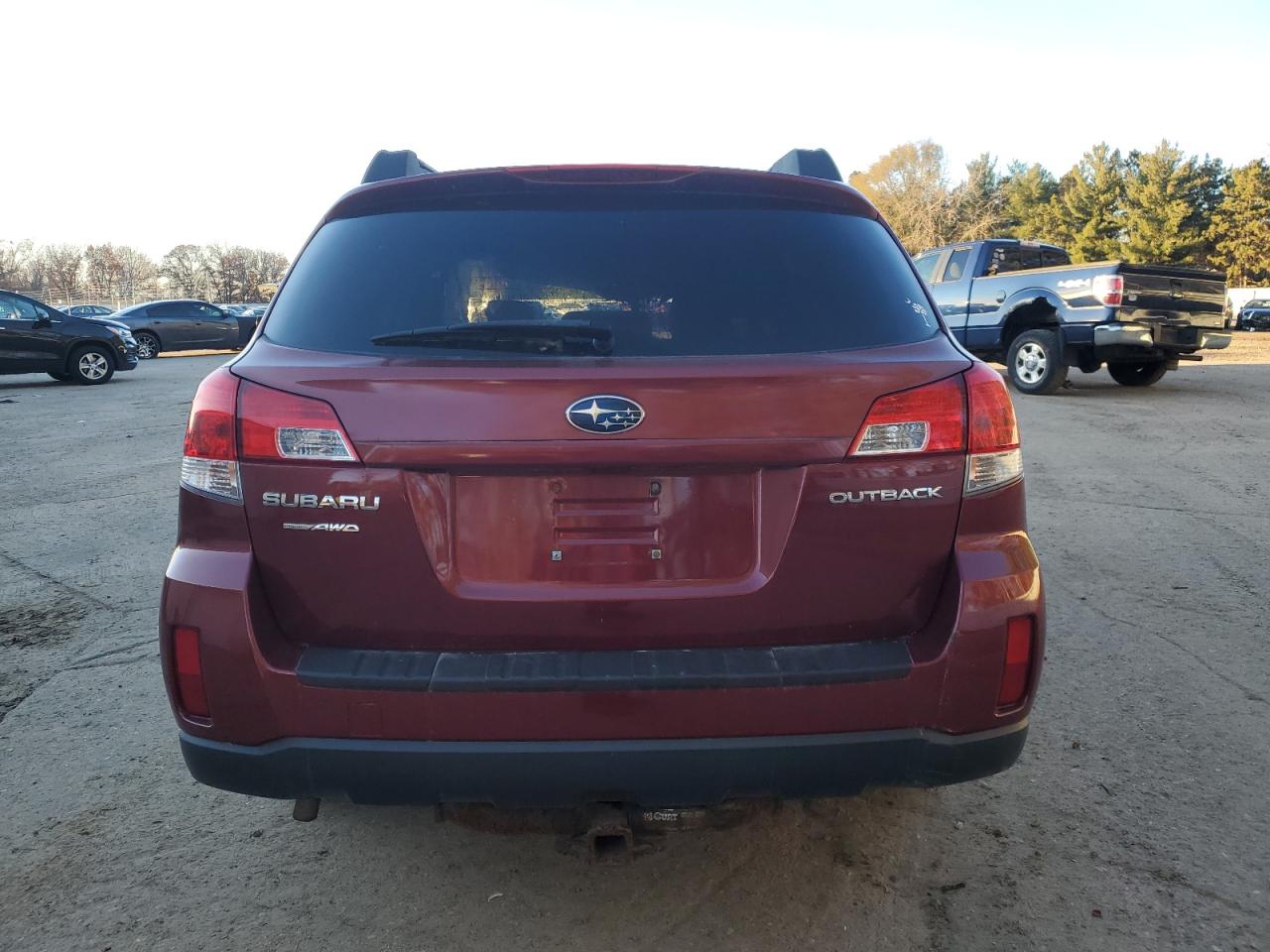 2011 Subaru Outback - Image 6