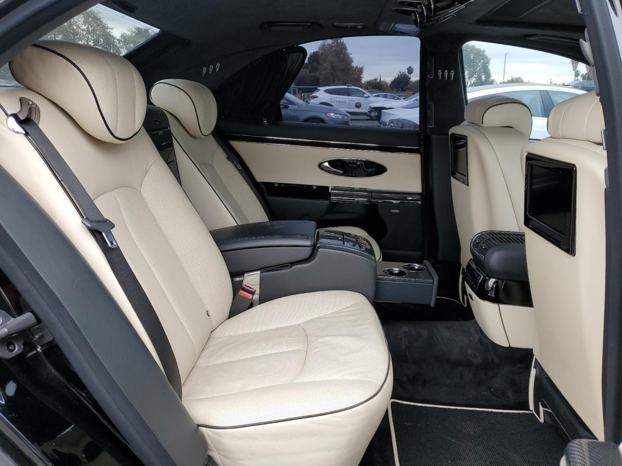 2006 Maybach 57 - Image 10