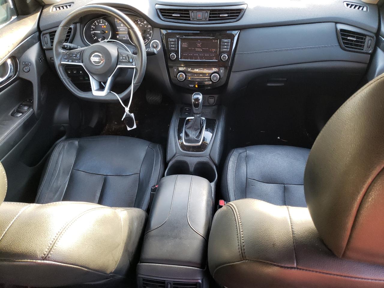 2019 Nissan Rogue - Image 8