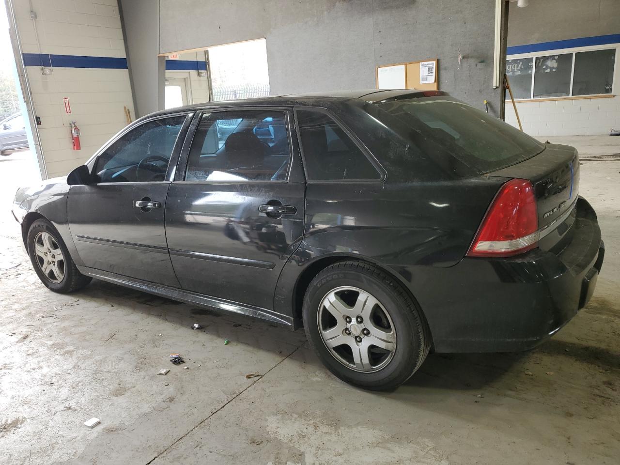 2004 Chevrolet Malibu - Image 2