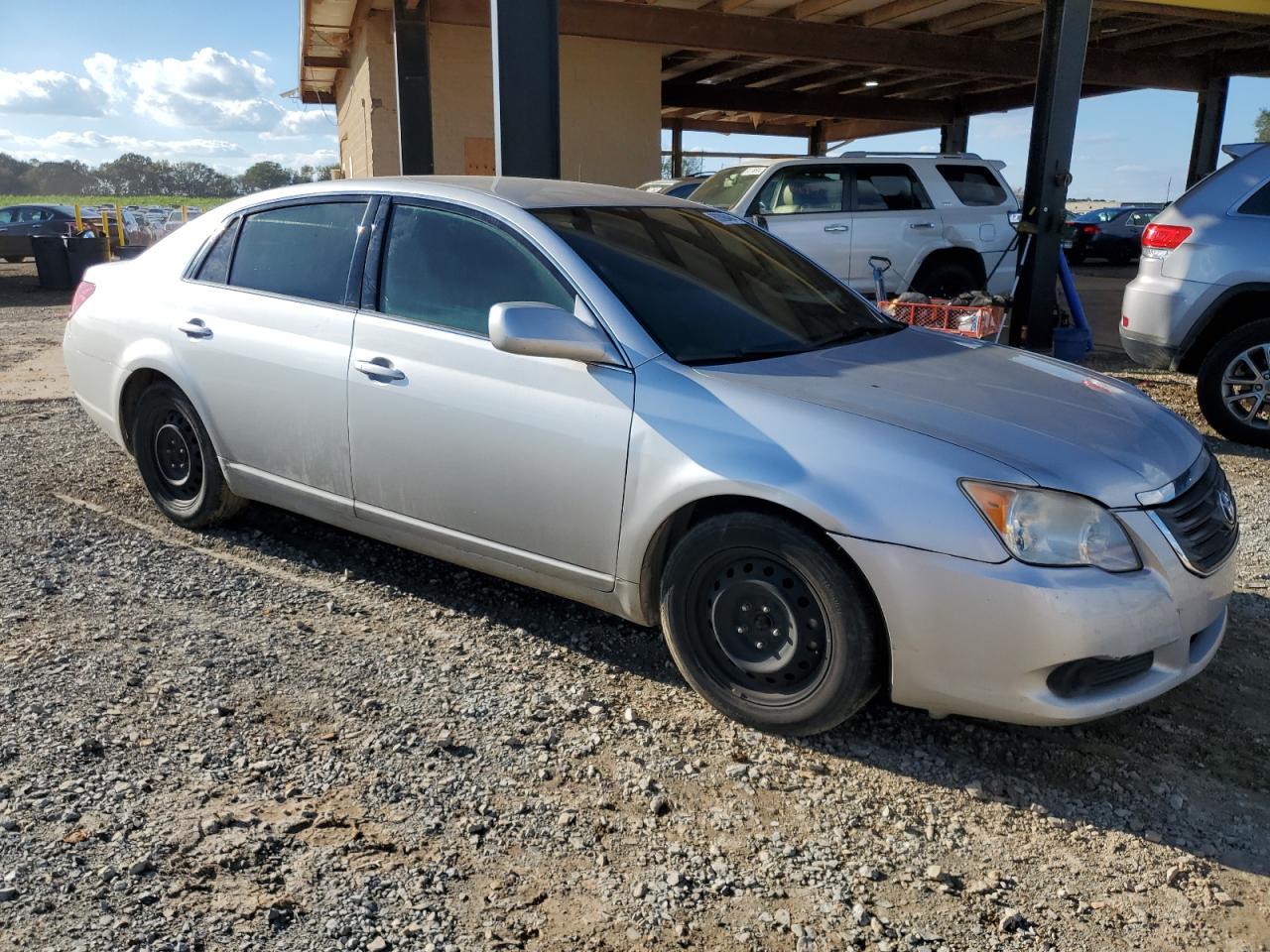 2008 Toyota Avalon - Image 4