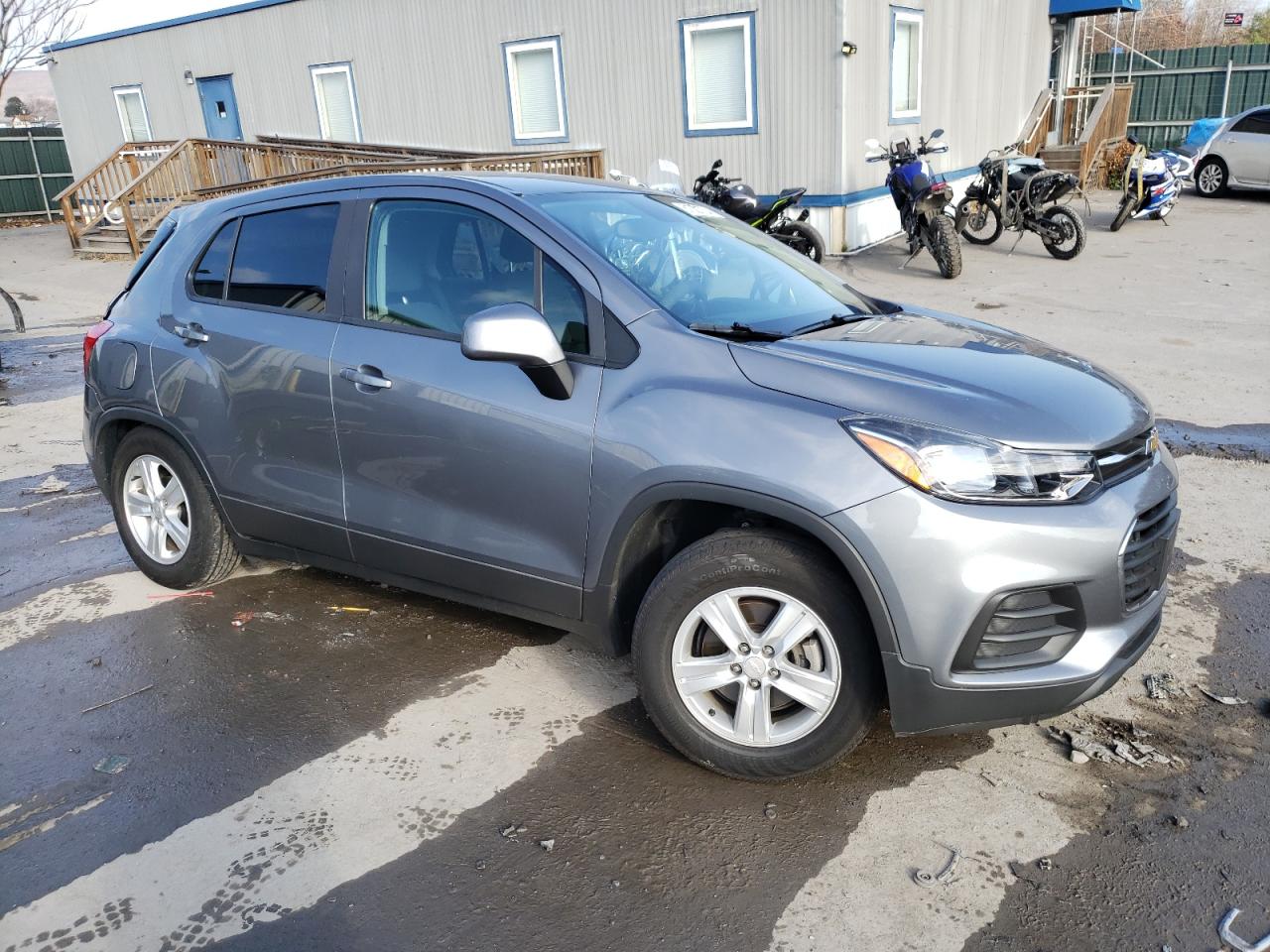 2020 Chevrolet Trax - Image 4