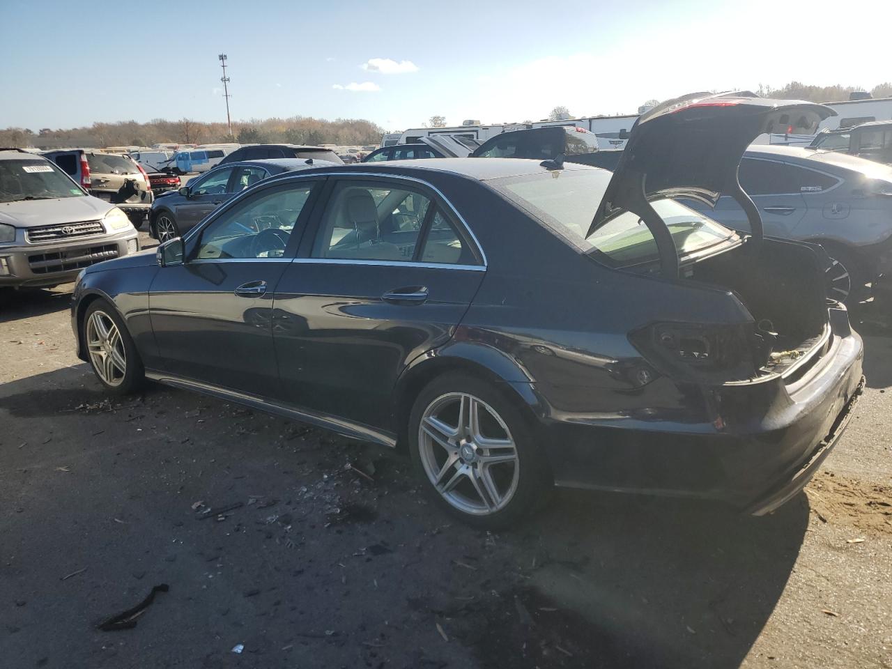 VIN WDDHF8JB2EA861879 2014 MERCEDES-BENZ E-CLASS no.2