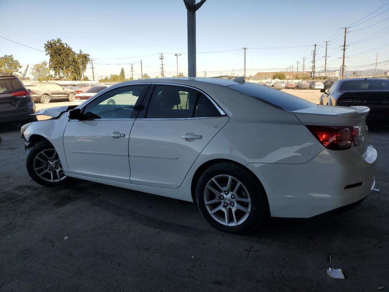 VIN 1G11C5SLXEF272777 2014 CHEVROLET MALIBU no.2