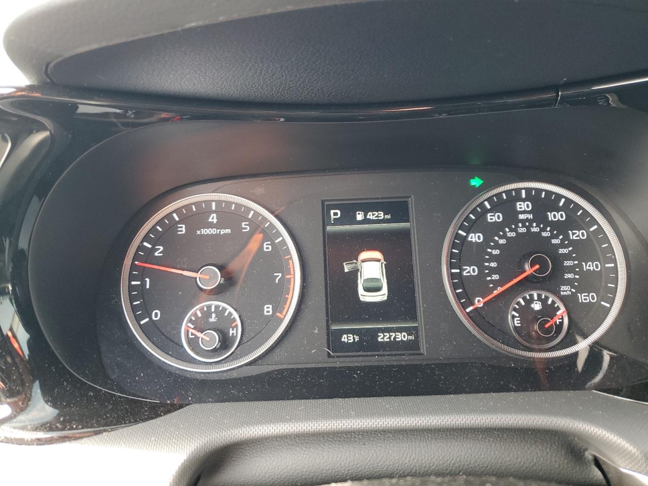 2024 Kia K5 - Image 9