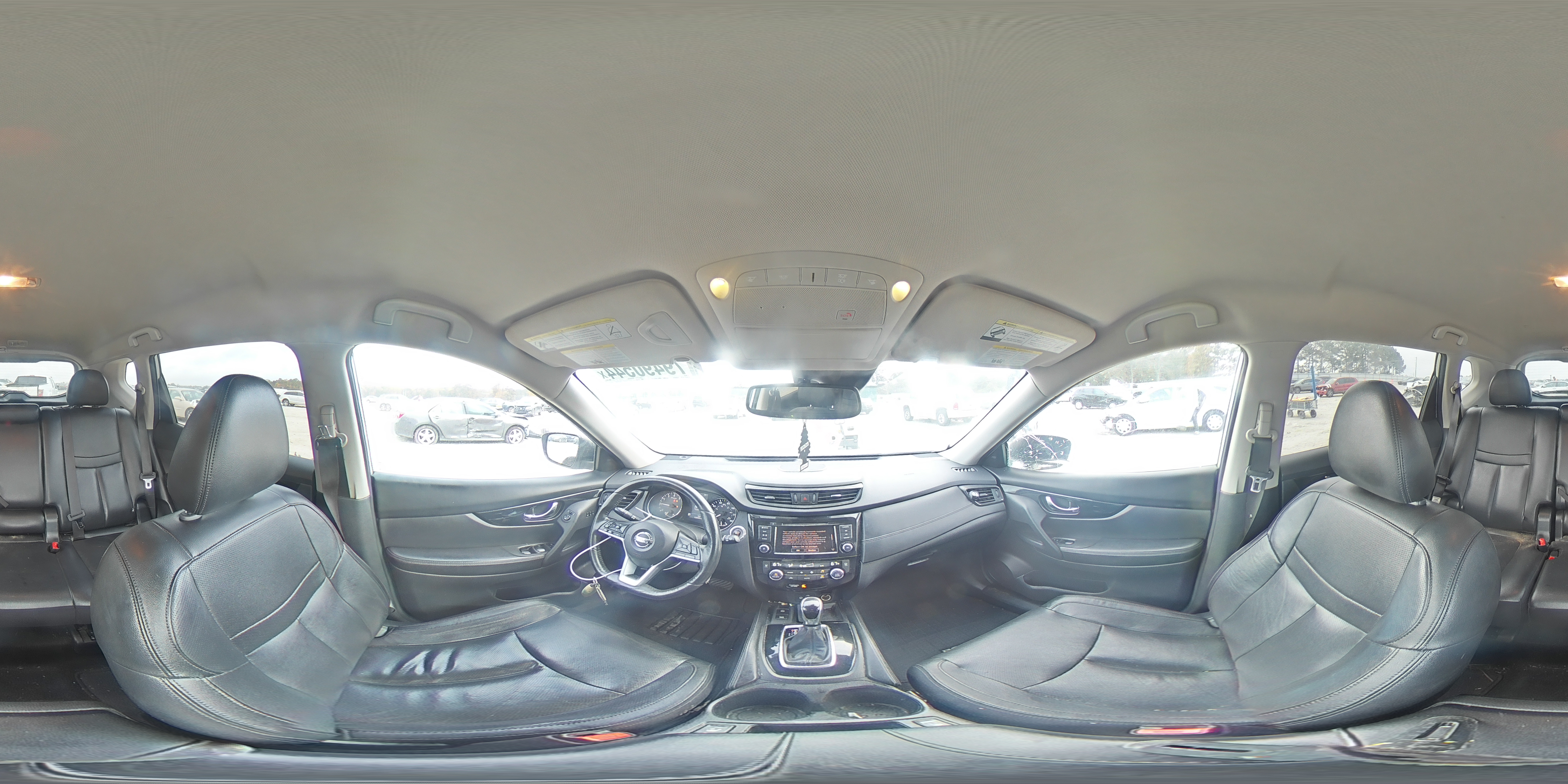 2019 Nissan Rogue - Image 13