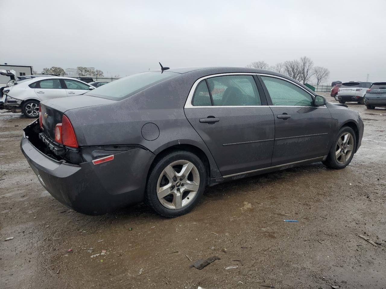2010 Chevrolet Malibu - Image 3