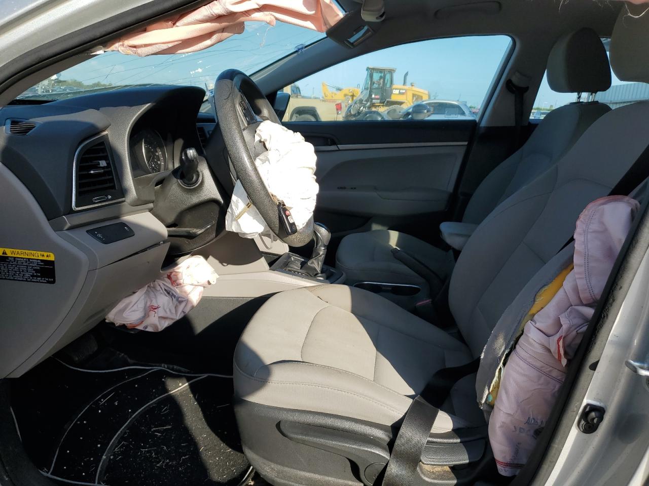2017 Hyundai Elantra - Image 7
