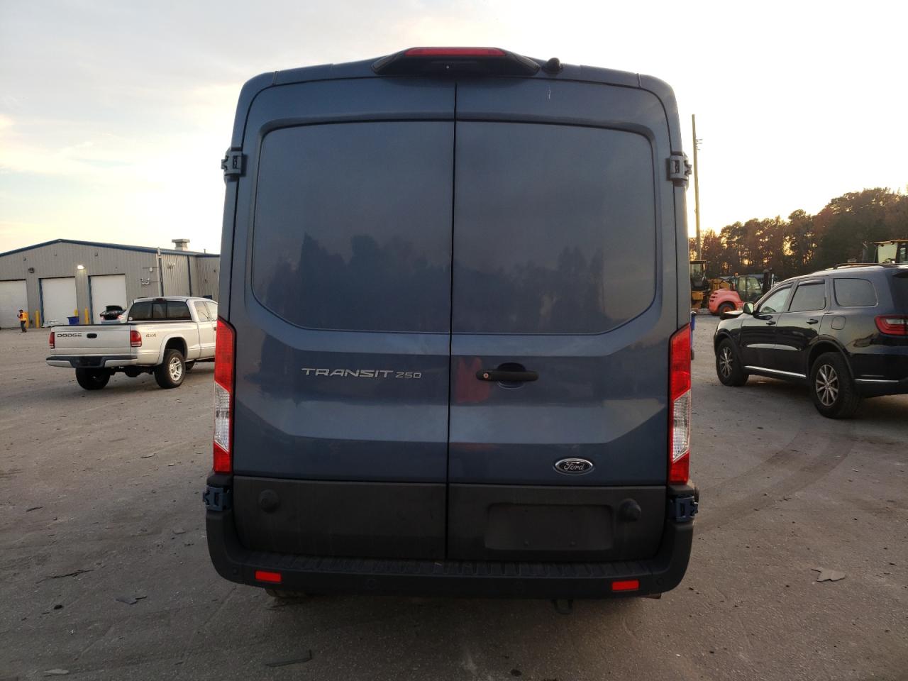 VIN 1FTBR1C85RKA59326 2024 FORD TRANSIT no.6