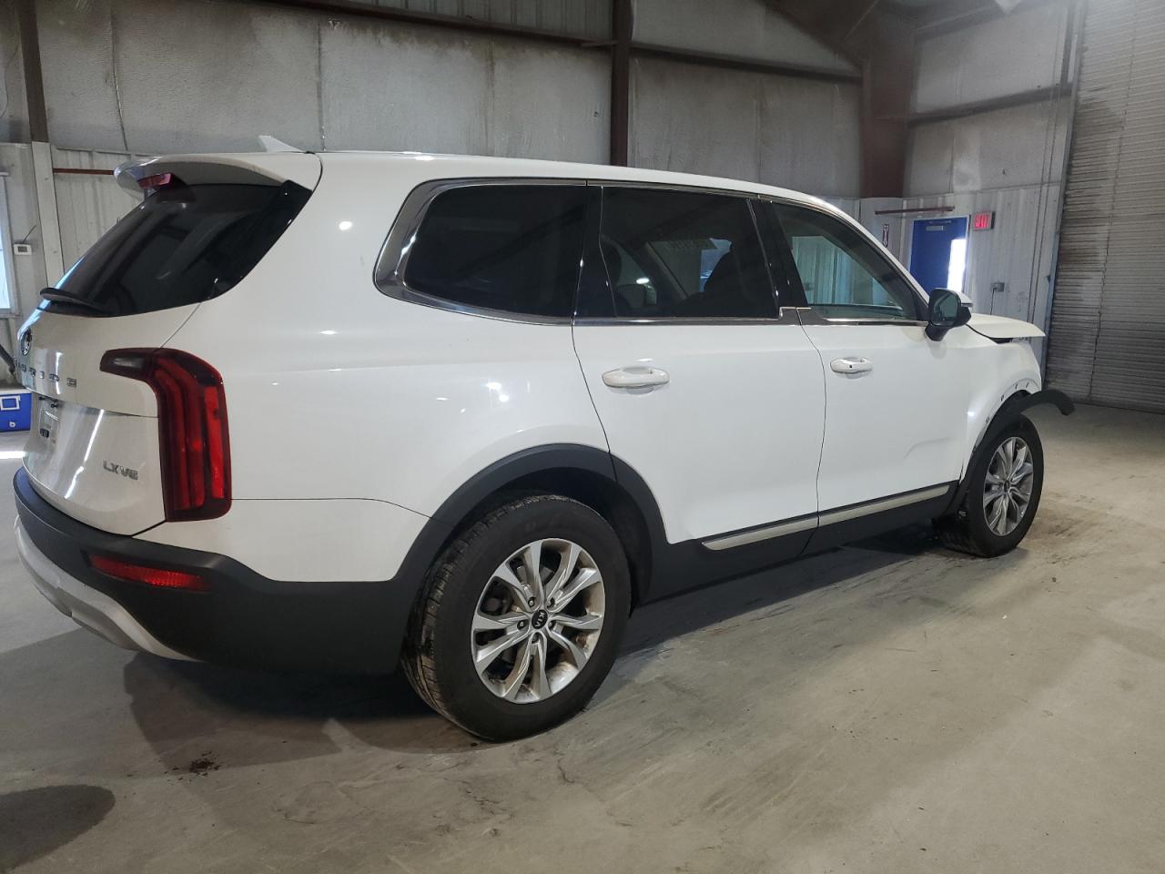 2020 Kia Telluride - Image 3