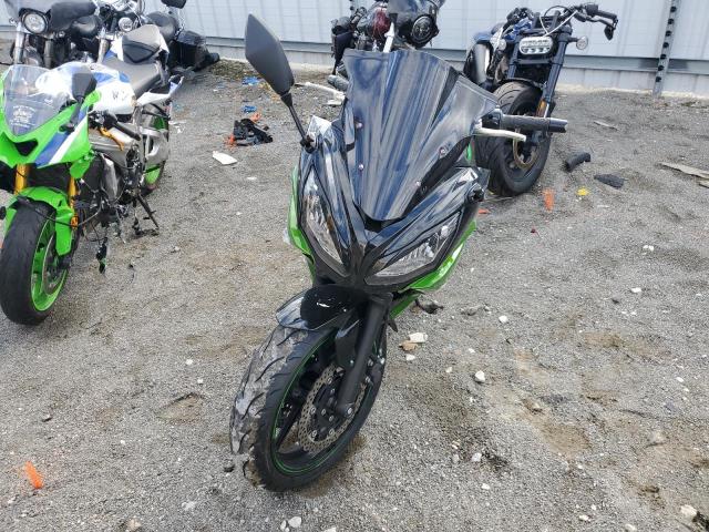 undisplay KAWASAKI EX 2016 Зеленый