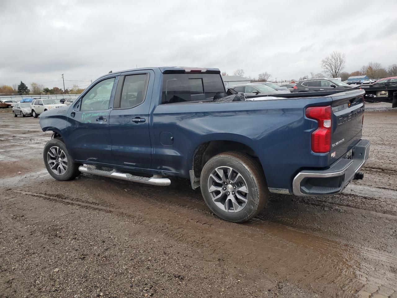 2019 Chevrolet Silverado - Image 2