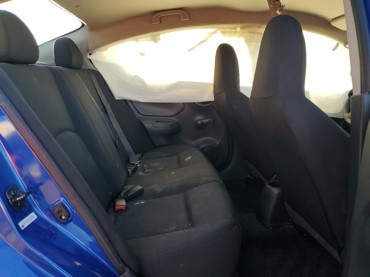 2017 Nissan Versa - Image 10