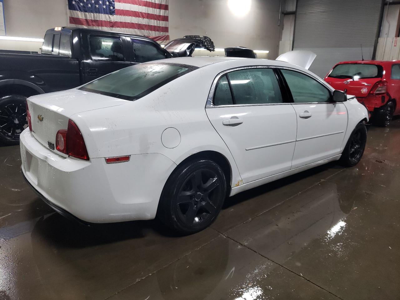 2011 Chevrolet Malibu - Image 3